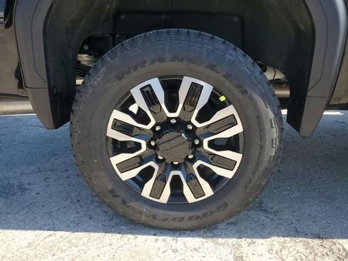 New 2026 GMC Sierra 2500 Denali Ultimate image 6