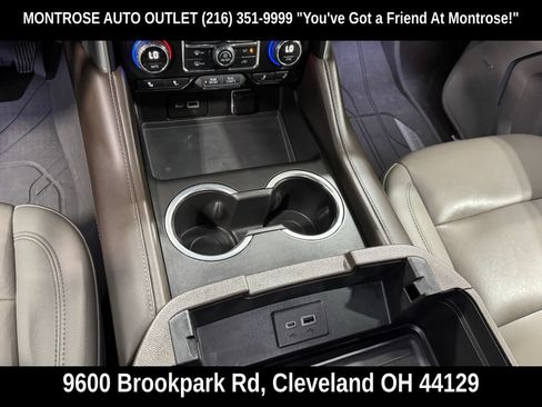 Used 2022 Chevrolet Tahoe Z71 w/ Z71 Off-Road Package AWD/4WD image 23