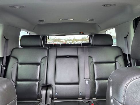 Used 2020 Chevrolet Tahoe LT image 28