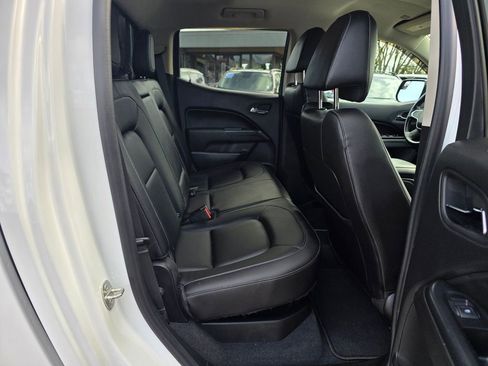 Used 2019 Chevrolet Colorado ZR2 w/ ZR2 Dusk Special Edition image 23