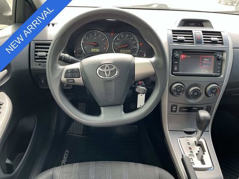 Used 2013 Toyota Corolla S w/ Premium Pkg image 12