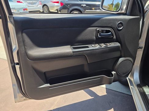 Used 2012 Chevrolet Colorado LT RWD image 23