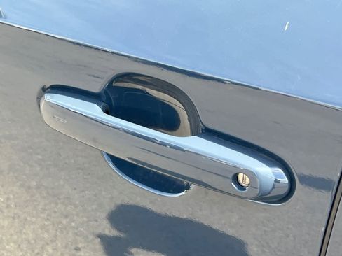 Used 2024 Toyota Grand Highlander XLE image 7