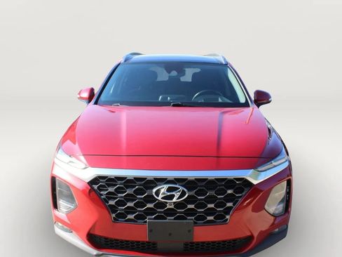 Used 2019 Hyundai Santa Fe AWD image 2