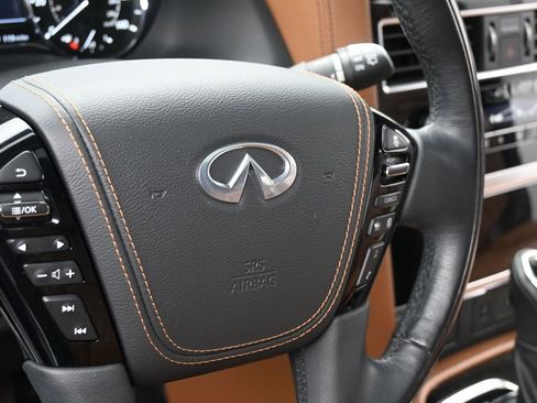 Used 2023 INFINITI QX80 Sensory w/ All-Season Package image 15