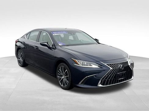 Used 2024 Lexus ES 350 w/ Premium Package image 7