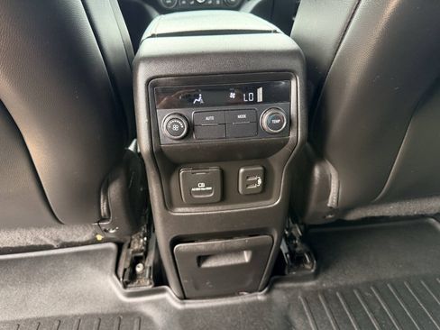 Used 2019 GMC Acadia SLT FWD image 23