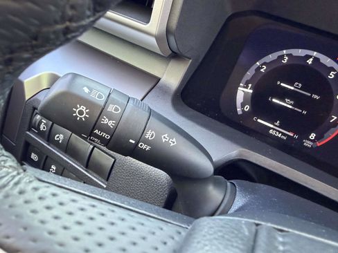 Used 2025 Toyota Tacoma TRD Sport w/ TRD Sport Premium Package AWD/4WD image 30