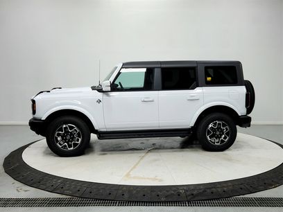 New 2025 Ford Bronco Outer Banks