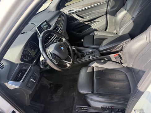 Used 2018 BMW X1 xDrive28i w/ Premium Package Essential AWD/4WD image 14