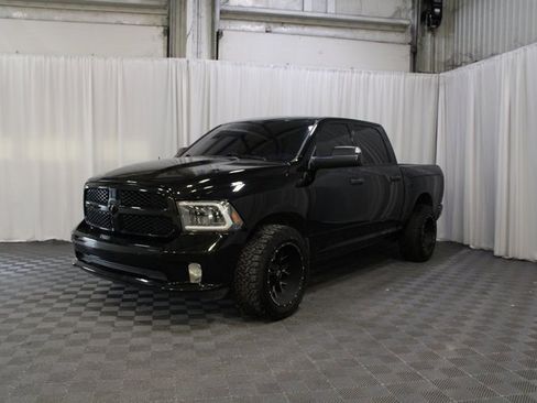 Used 2015 RAM 1500 Express image 28