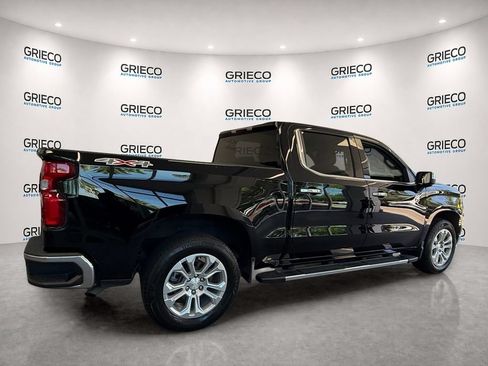 Used 2024 Chevrolet Silverado 1500 LTZ AWD/4WD image 7