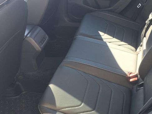 Certified 2023 Volkswagen Jetta SEL image 9