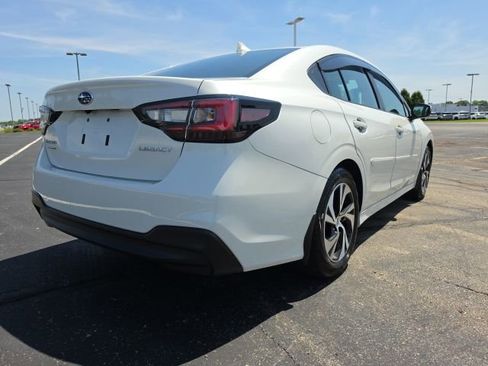 Used 2025 Subaru Legacy Premium AWD/4WD image 8