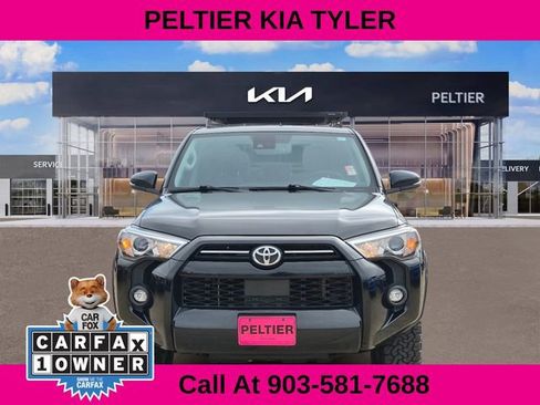 Used 2022 Toyota 4Runner SR5 Premium image 2