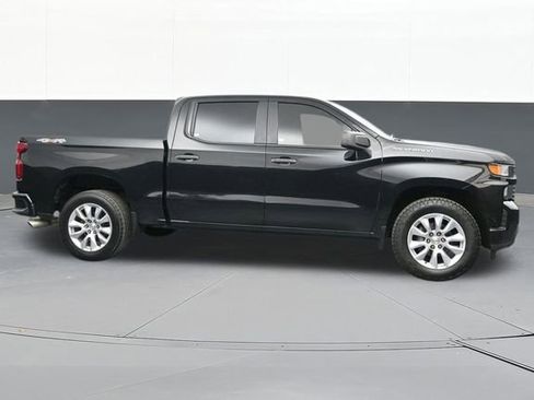 Used 2019 Chevrolet Silverado 1500 Custom w/ Custom Value Package image 18