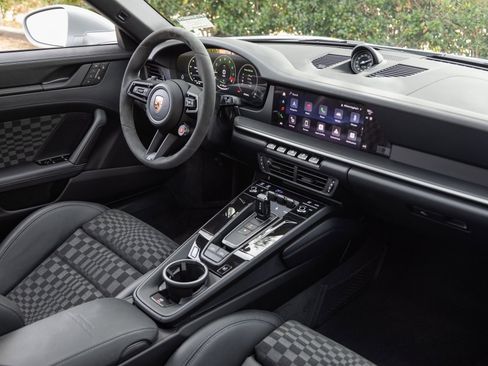 Certified 2026 Porsche 911 Targa 4 GTS image 14