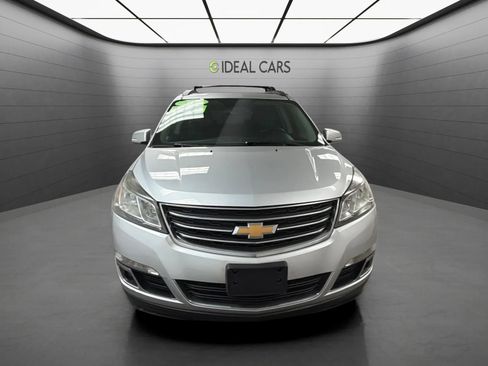 Used 2016 Chevrolet Traverse LT AWD/4WD image 2