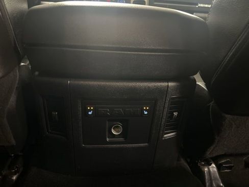 Used 2017 RAM 2500 Laramie w/ Sport Appearance Group image 29