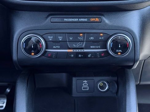 Used 2024 Ford Escape ST-Line Select AWD/4WD image 36