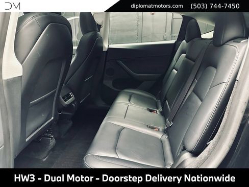 Used 2023 Tesla Model Y Performance AWD/4WD image 23