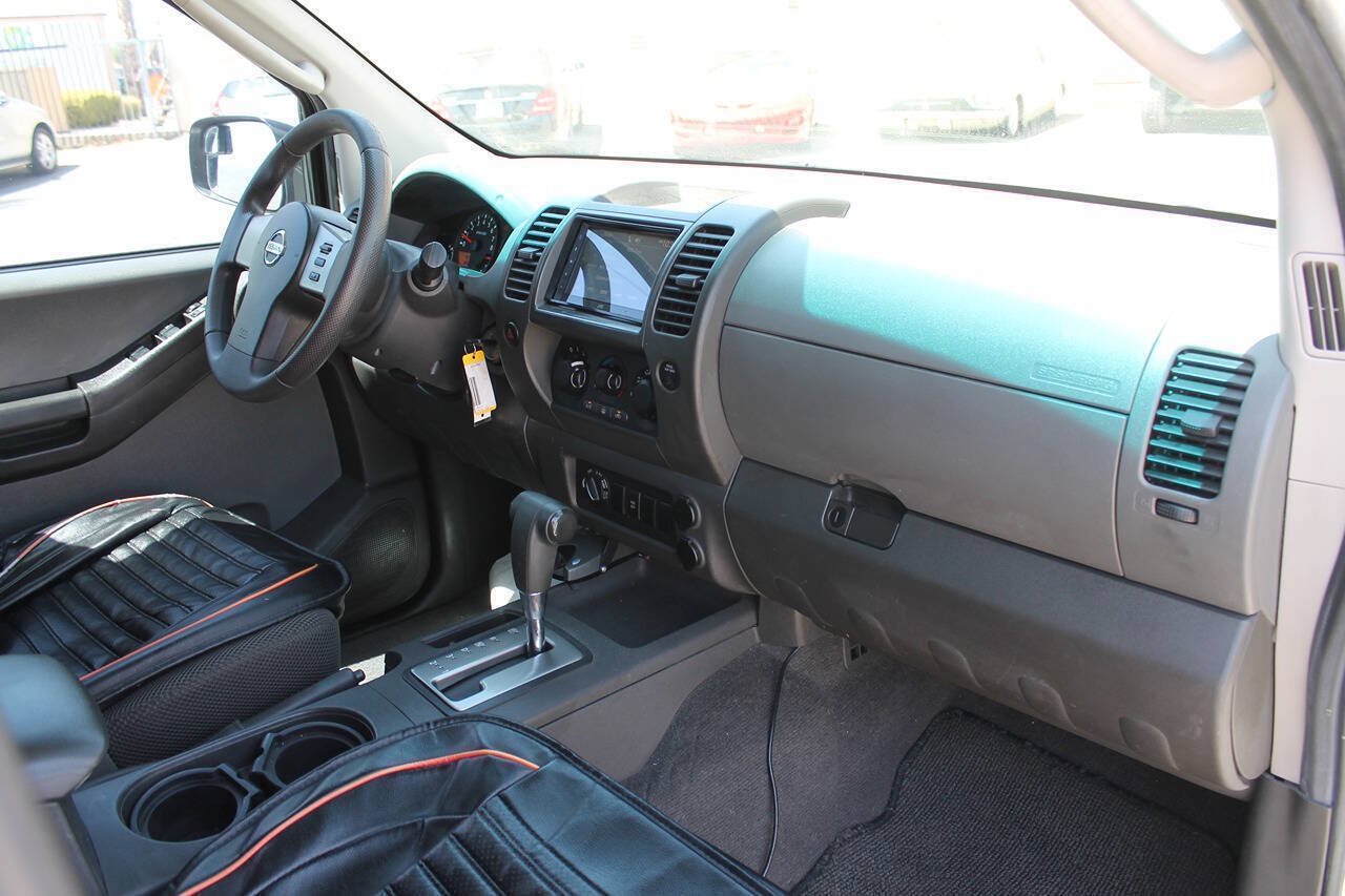 Used 2006 Nissan Xterra S AWD/4WD image 32