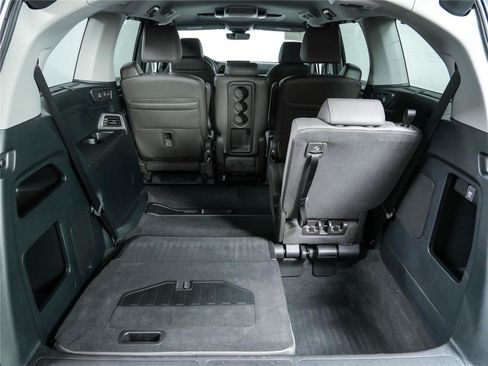 Used 2024 Honda Odyssey Touring image 34