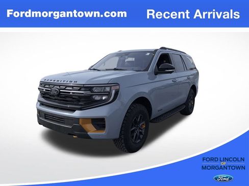 Used 2025 Ford Expedition Tremor image 1