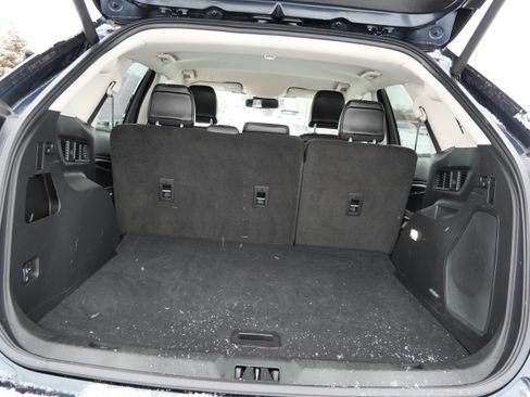 Used 2024 Ford Edge Titanium image 16