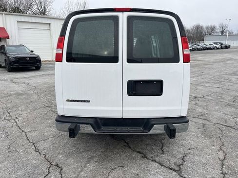 Used 2024 Chevrolet Express 2500 w/ Driver Convenience Package image 21