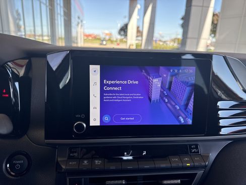 Certified 2025 Toyota Camry LE image 22