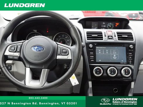 Used 2017 Subaru Forester 2.5i Premium w/ All-Weather Package image 21