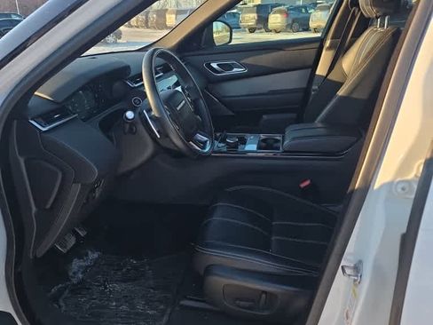 Used 2018 Land Rover Range Rover Velar R-Dynamic SE image 5