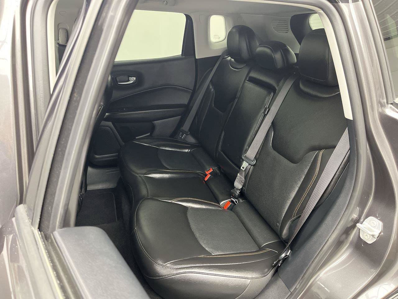 Used 2021 Jeep Compass Limited AWD/4WD image 10