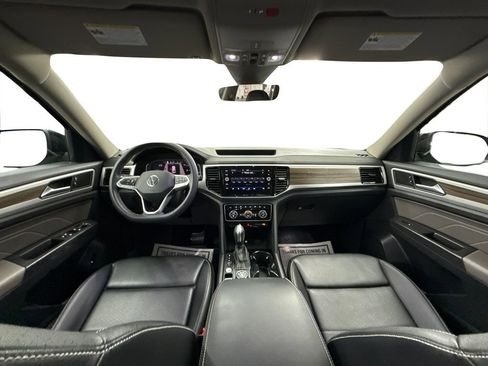 Used 2023 Volkswagen Atlas SEL image 19