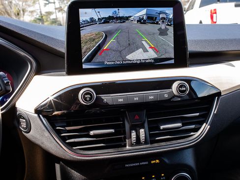 Used 2022 Ford Escape Titanium w/ Titanium Elite Package image 19