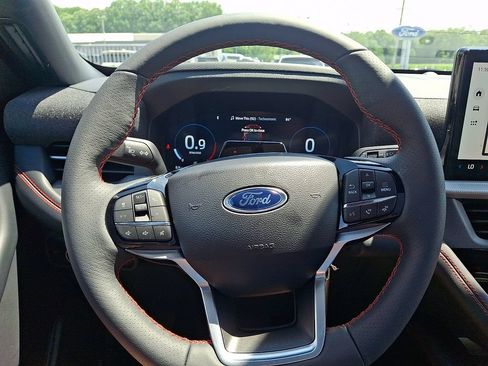 New 2026 Ford Explorer ST-Line AWD/4WD image 15
