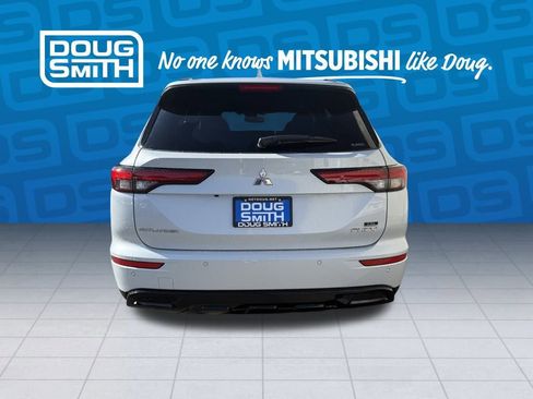 New 2025 Mitsubishi Outlander SEL Black Edition image 3