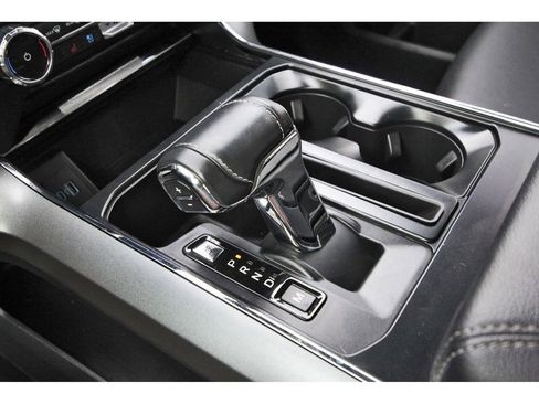 Used 2023 Ford F150 Lariat w/ Trailer Tow Package image 28