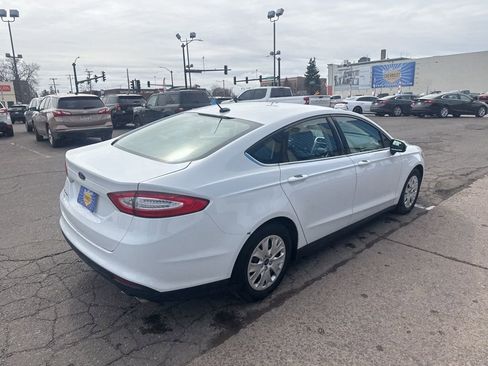 Used 2014 Ford Fusion S image 9