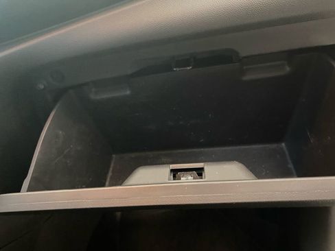 Used 2020 Buick Encore GX Select w/ Experience Buick Package image 28