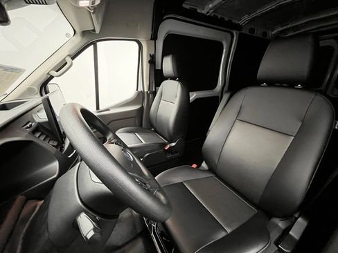 New 2026 Ford Transit 250 148 Medium Roof w/ Load Area Protection Package RWD image 20