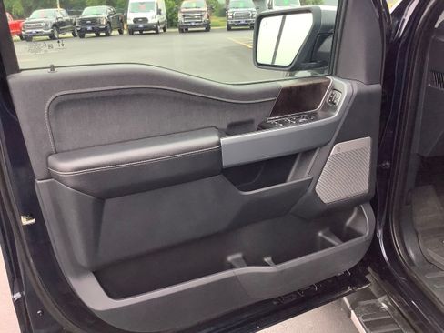 Used 2023 Ford F150 Lariat w/ Equipment Group 502A High AWD/4WD image 7