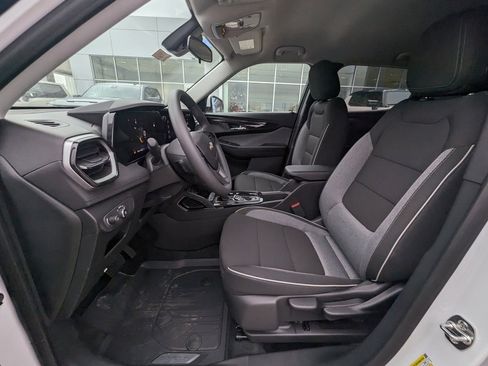 New 2026 Chevrolet TrailBlazer LT image 13