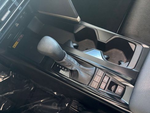 Used 2025 Toyota Camry LE image 45