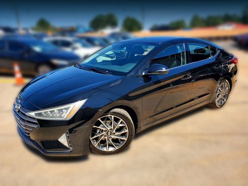 Used 2019 Hyundai Elantra Limited w/ Cargo Package FWD image 6