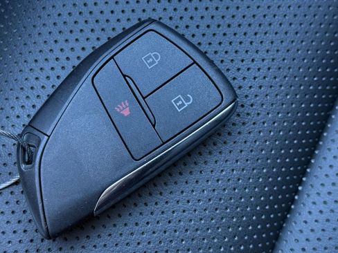 Used 2024 Buick Envision Preferred image 18