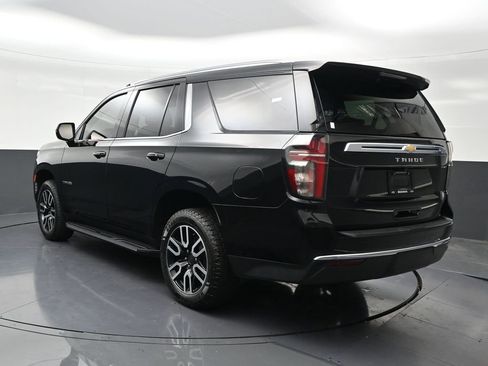 Used 2022 Chevrolet Tahoe LS RWD image 3