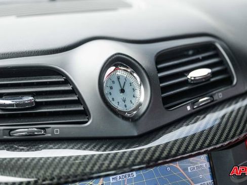 Used 2017 Maserati GranTurismo Sport image 14