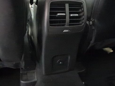 Certified 2024 Ford Escape Platinum AWD/4WD image 29